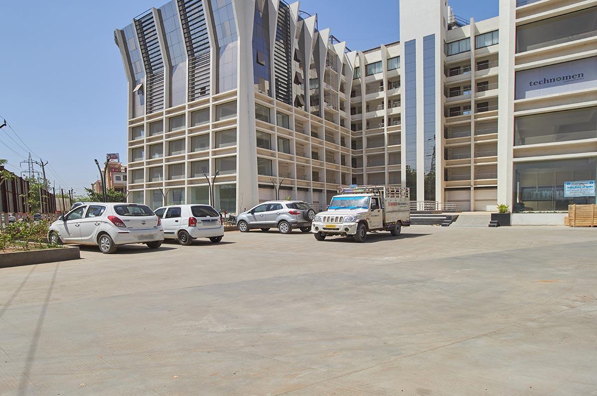 גנדהינאגר 7 Wonders Hotel מראה חיצוני תמונה