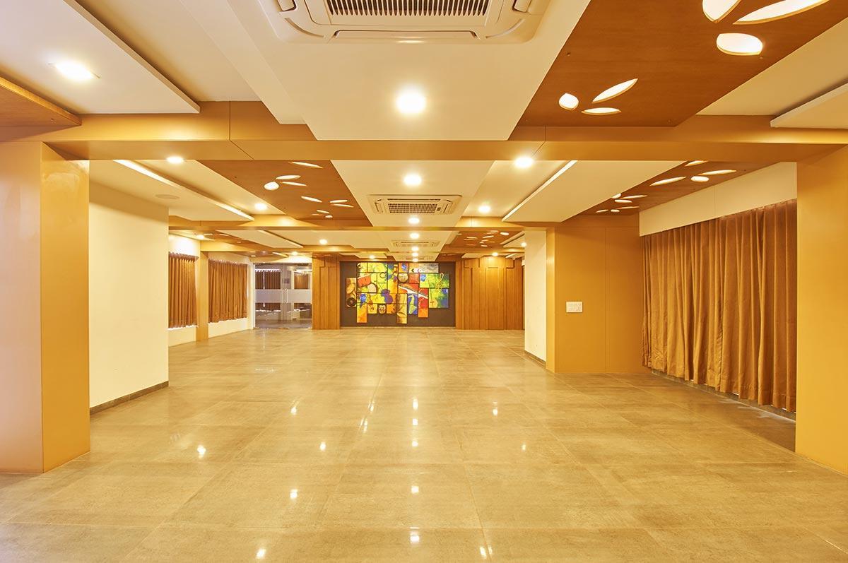 גנדהינאגר 7 Wonders Hotel מראה חיצוני תמונה